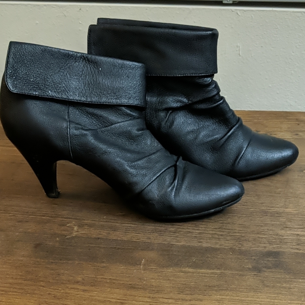 Kelly Katie Black Ankle Heeled Boots Booties